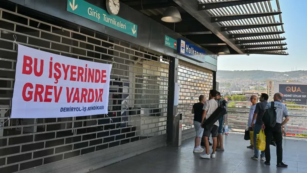 İzmir'de belediye ile işçiler anlaştı, grev bitti