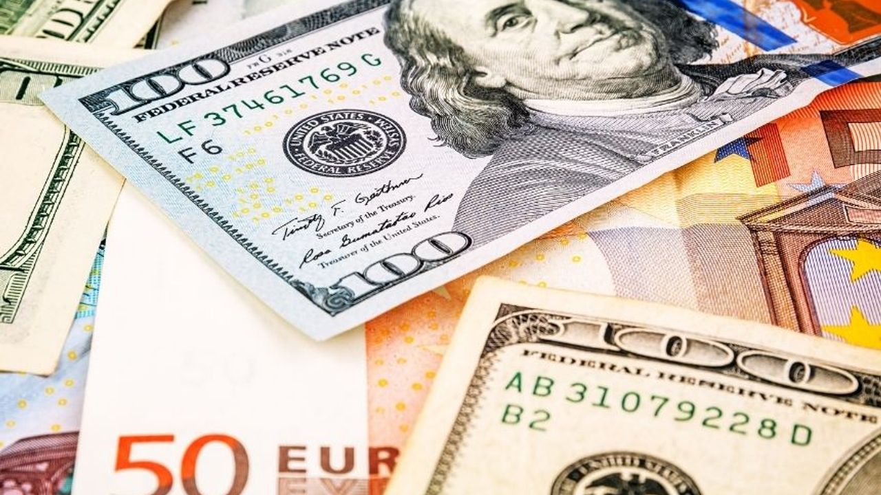 Dolar ve euroda ibre yukarı yönlü