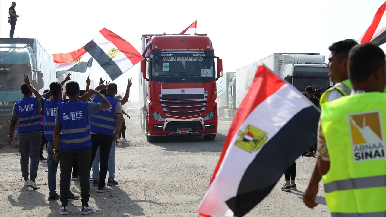 Reuters: 3. yardım konvoyu da Gazze'ye gidiyor