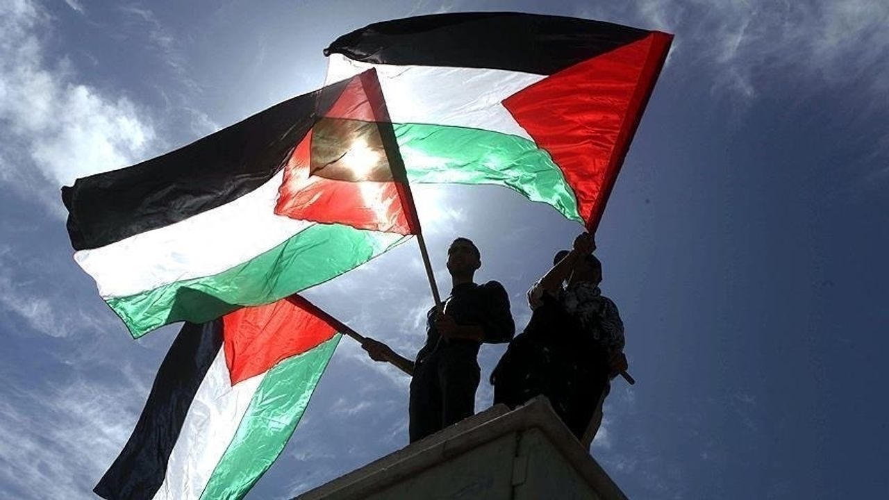 Filistin bayrağının anlamı ne, renkler neyi temsil ediyor?