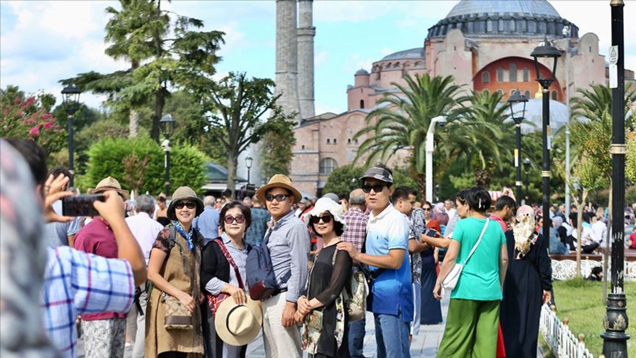 İstanbul, 13 milyon turisti ağırladı