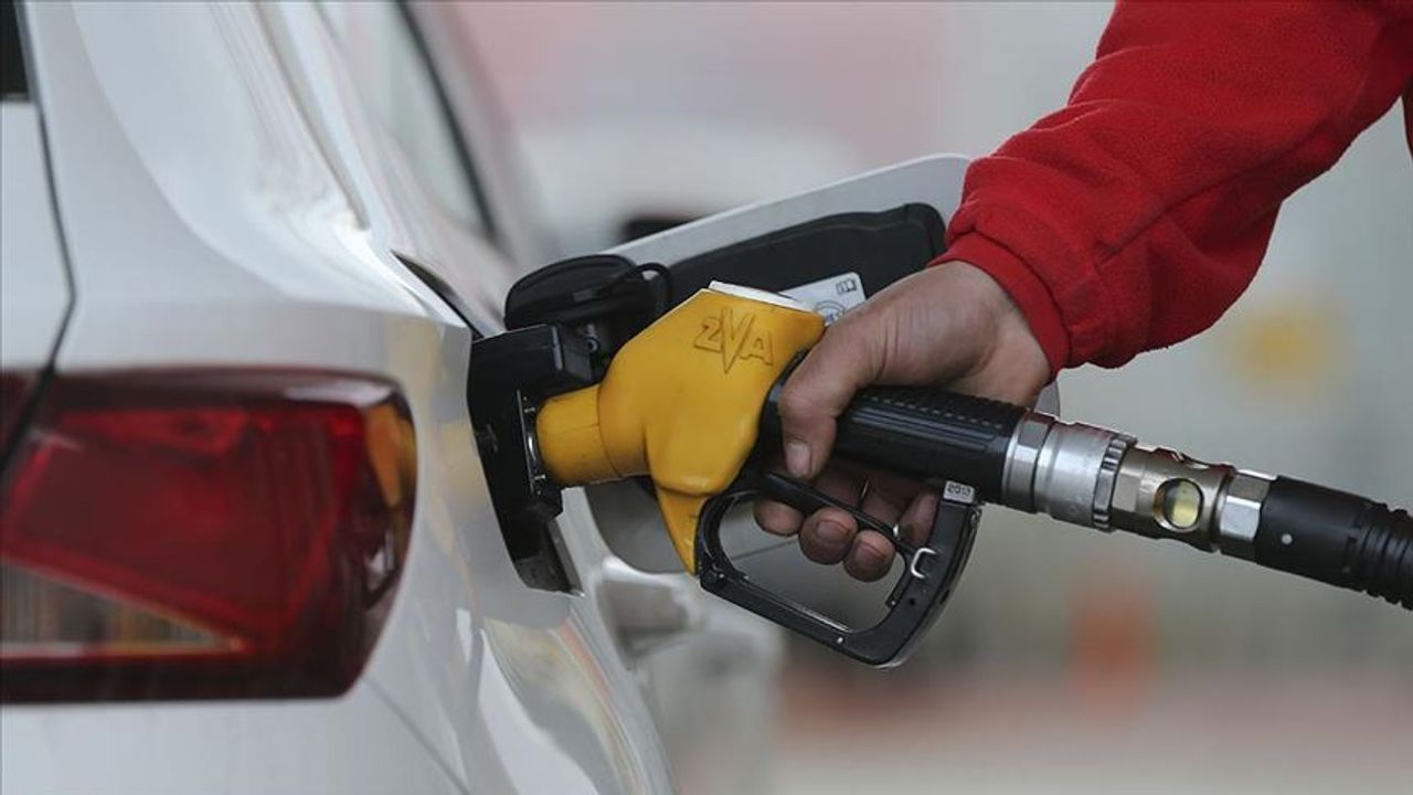 1 Şubat Perşembe güncel benzin-motorin fiyatları
