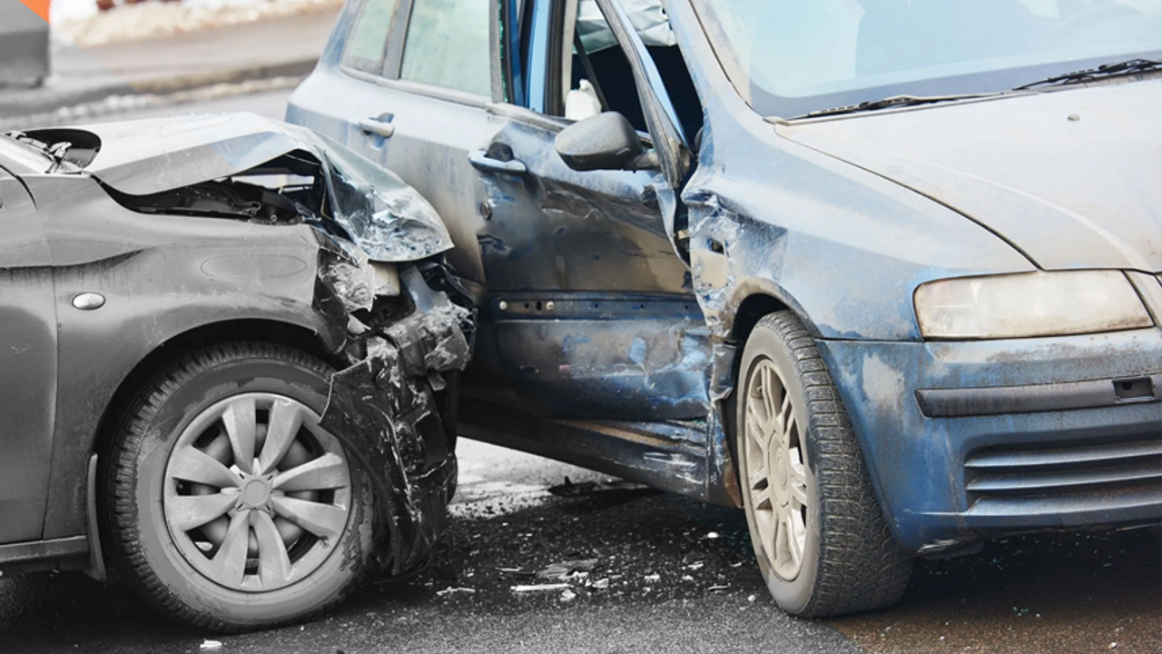 Samsun’da trafik kazası 2 kişi öldü, 2 kişi yaralı