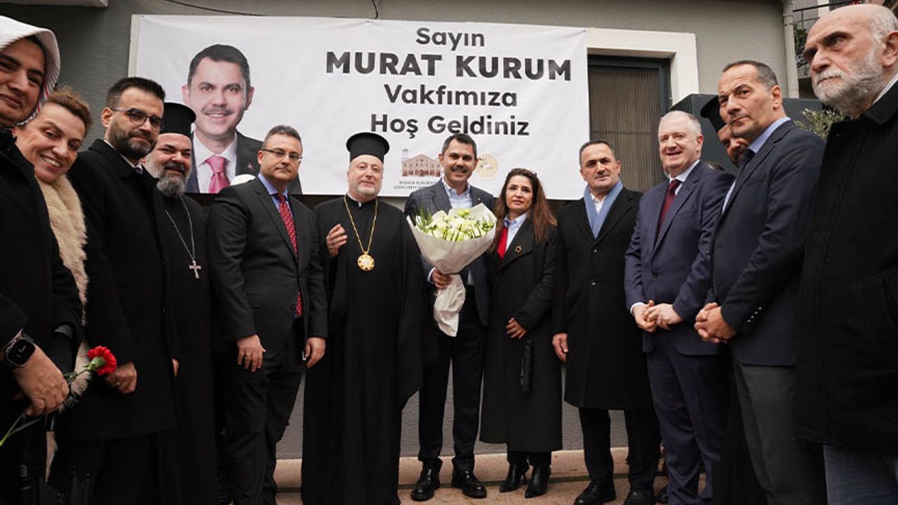 AK Parti İBB adayı Murat Kurum Beyoğlu ilçe ziyareti gerçekleştirdi