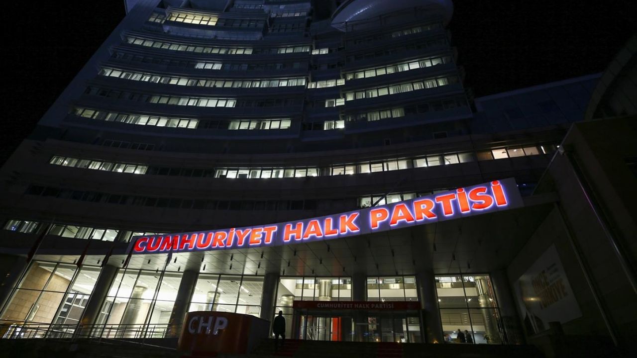 CHP'de kritik PM: Genel Merkez kapıları iki gün kilitli