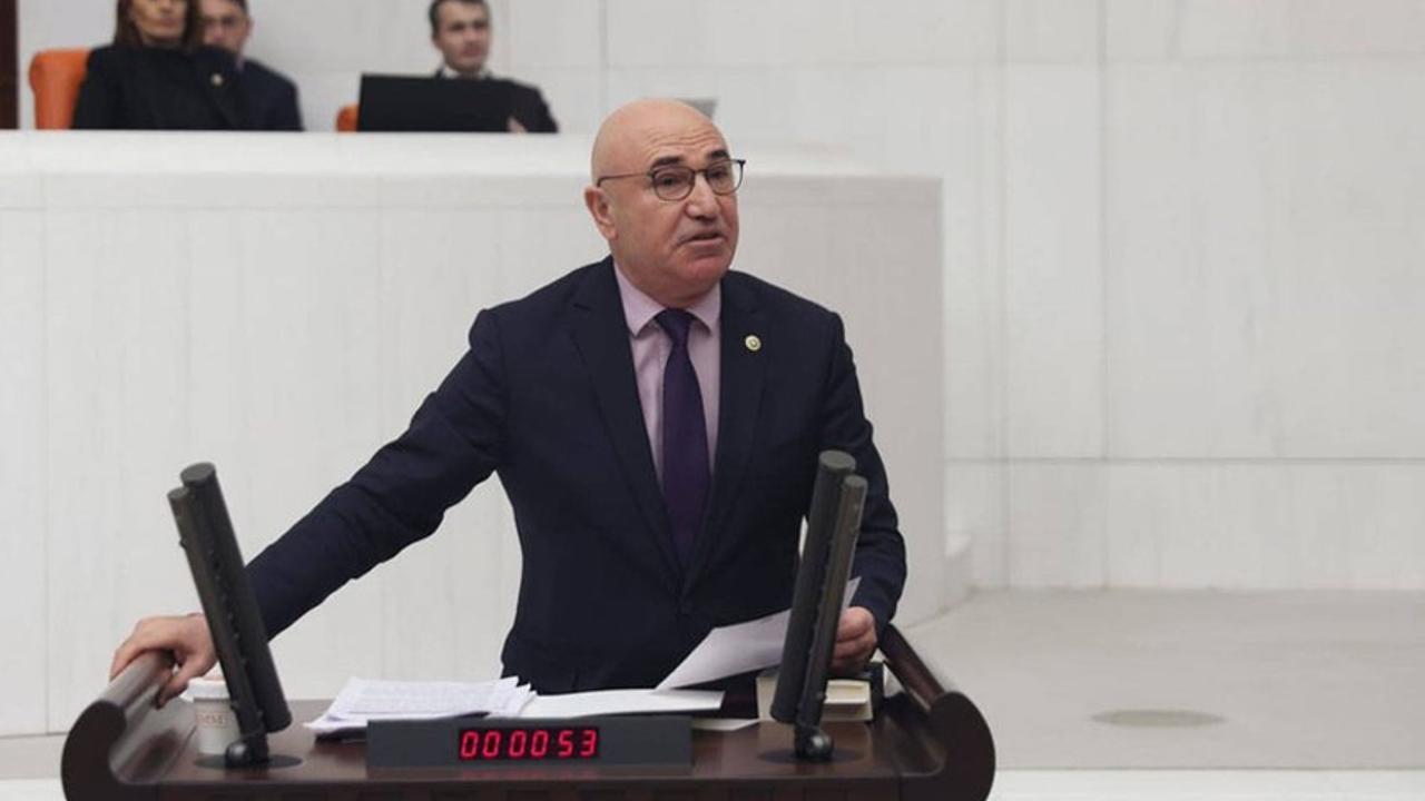CHP'li Mahmut Tanal, Karayazı ilçesi için isim değişikliği teklifi sundu