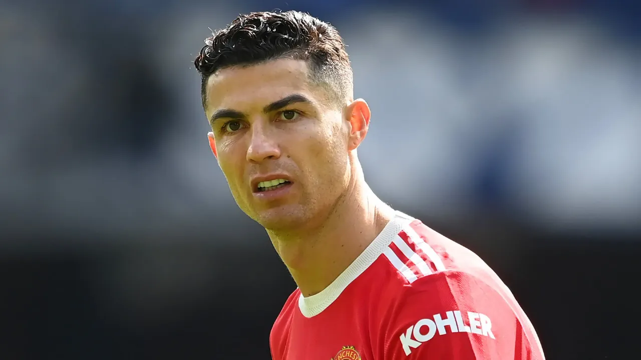 Cristiano Ronaldo Suudi ligini övdü