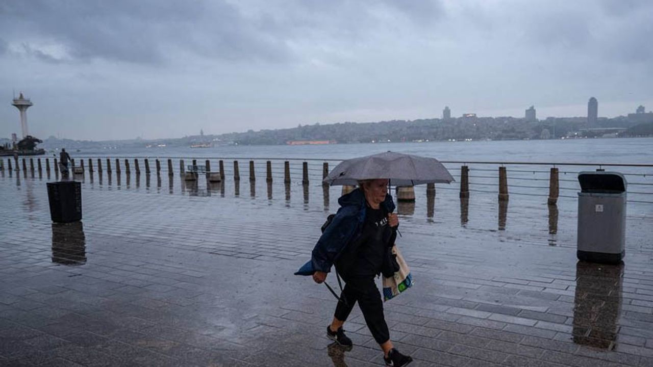 Marmara haftasonu yağışlı havaya geri dönüyor
