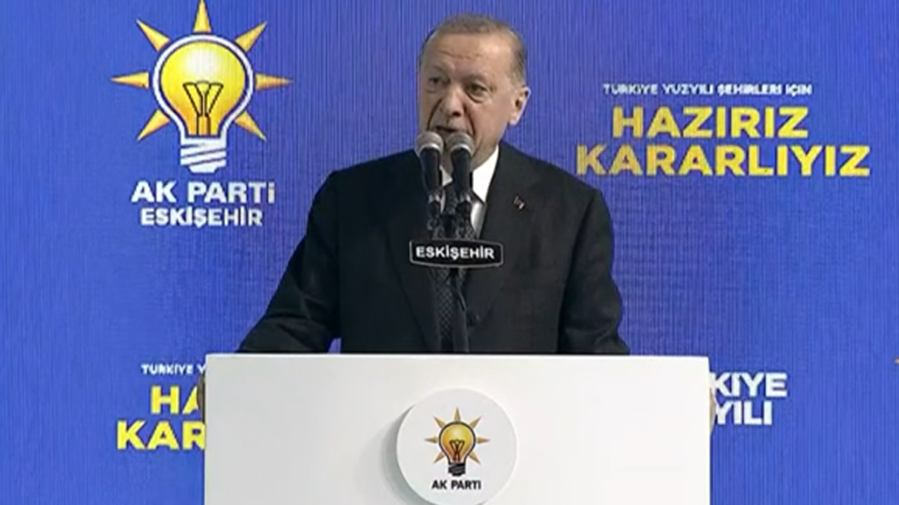 Cumhurbaşkanı Erdoğan Eskişehir ilçe başkanlarını açıklıyor