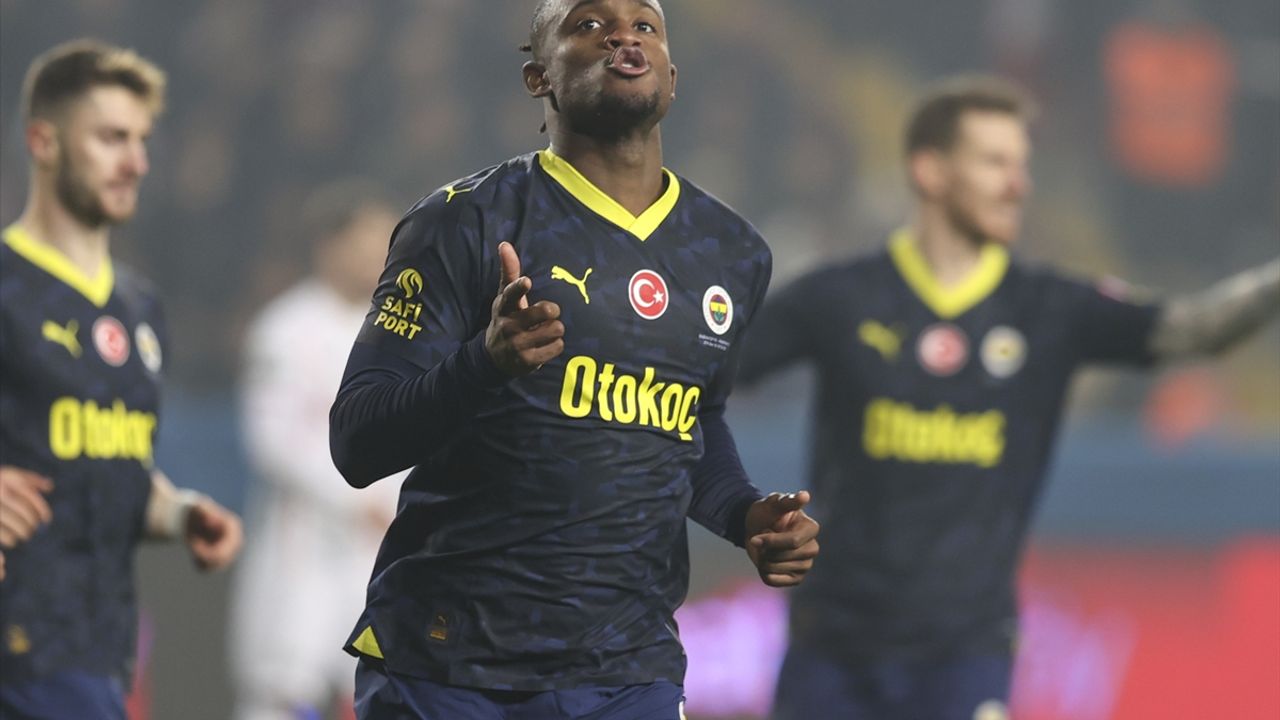 Fenerbahçe, Ziraat Türkiye Kupası'nda çeyrek finale yükseldi