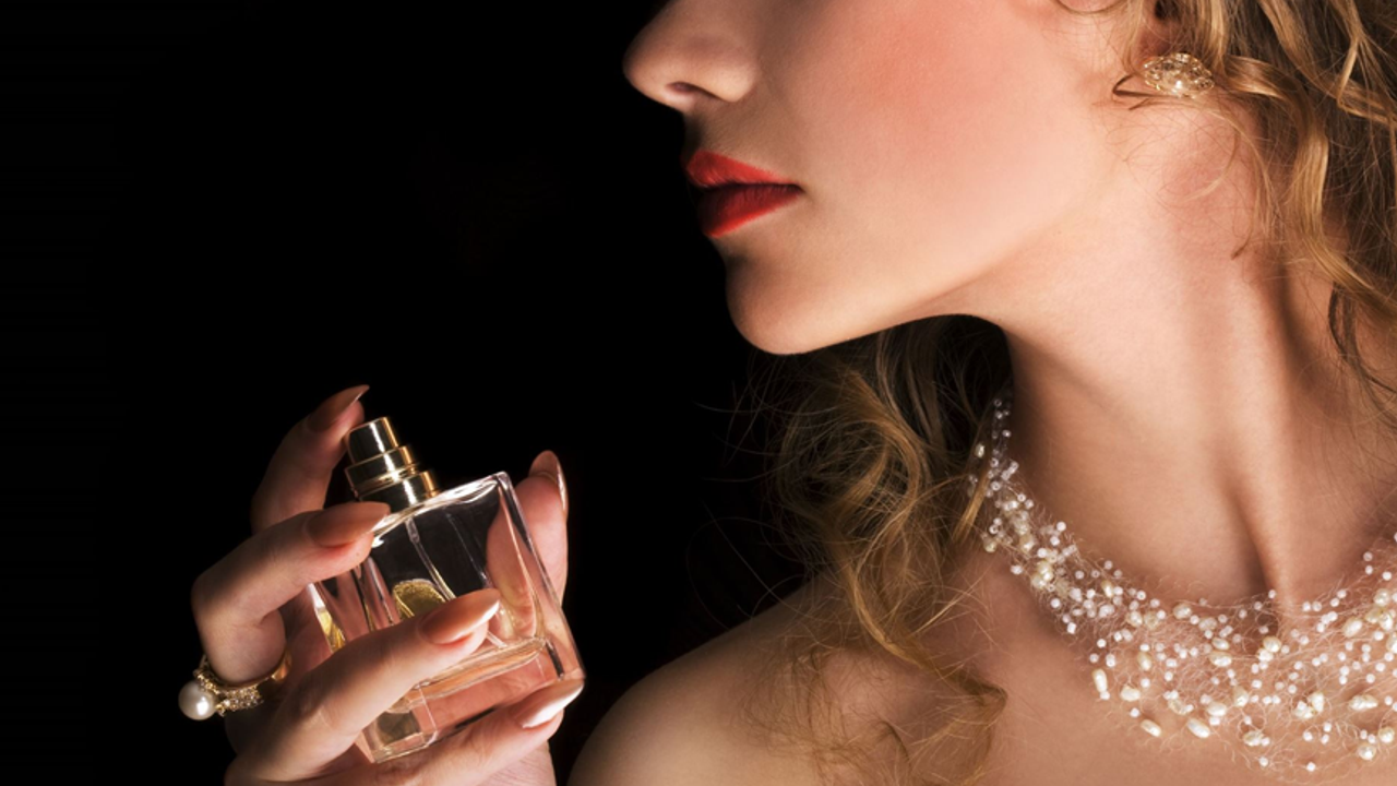 Parfüm sahteciliğine dikkat! Orijinal parfüm nasıl anlaşılır?
