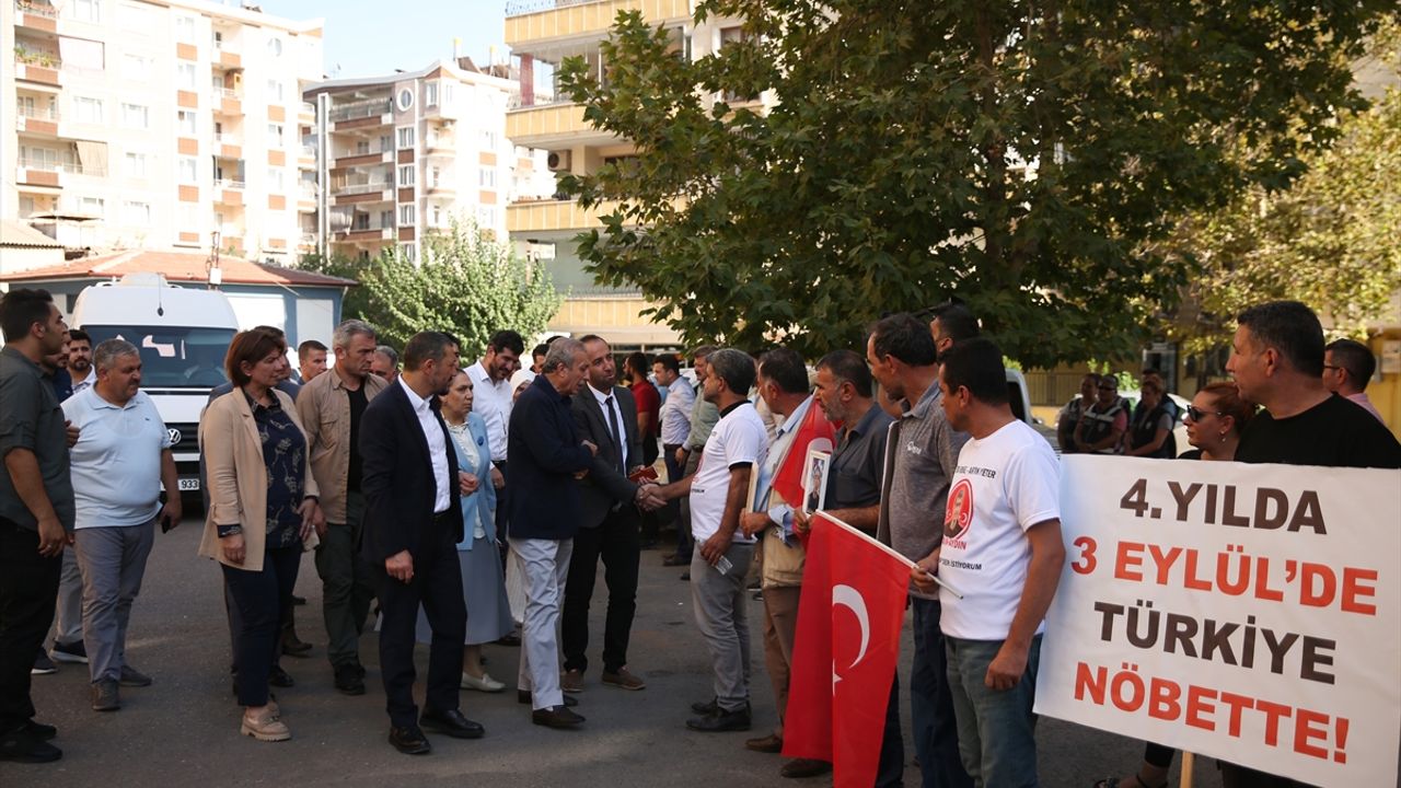 "Evlat Nöbeti Çalıştayı"nın sonuç bildirgesi Diyarbakır'da okundu