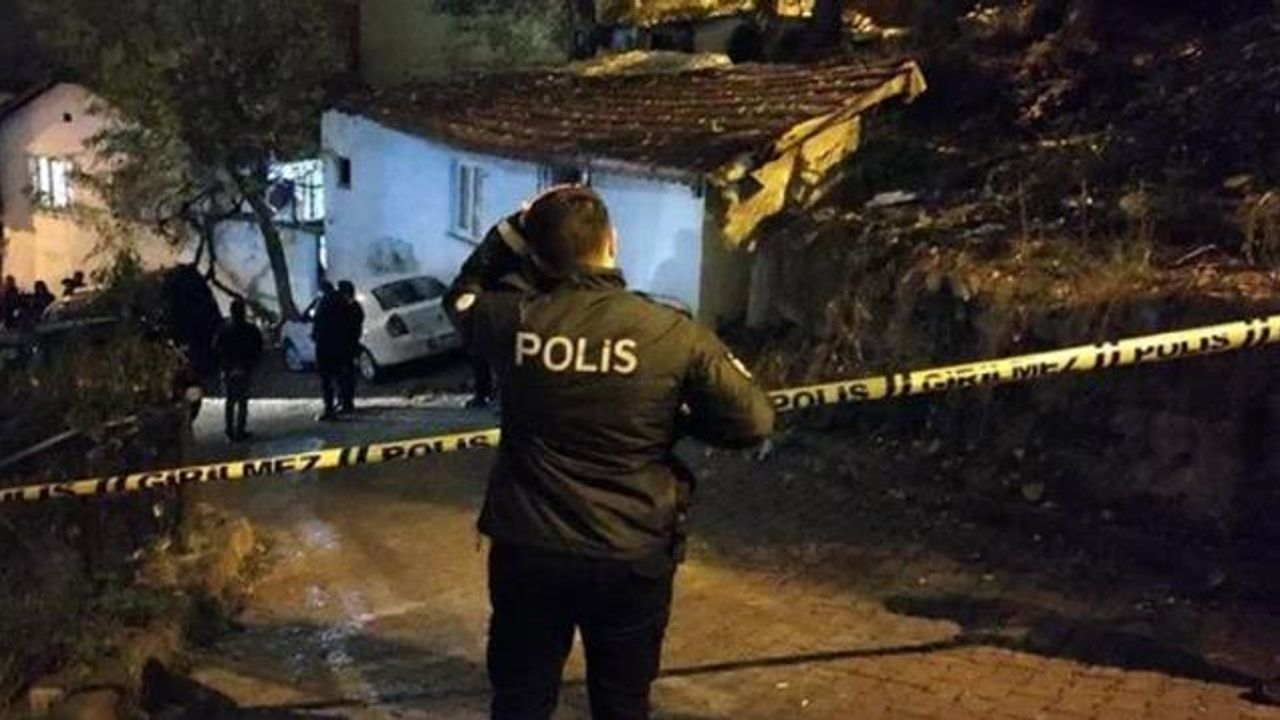 İstanbul'da korkunç olay! Gecekonduda 3 ceset bulundu