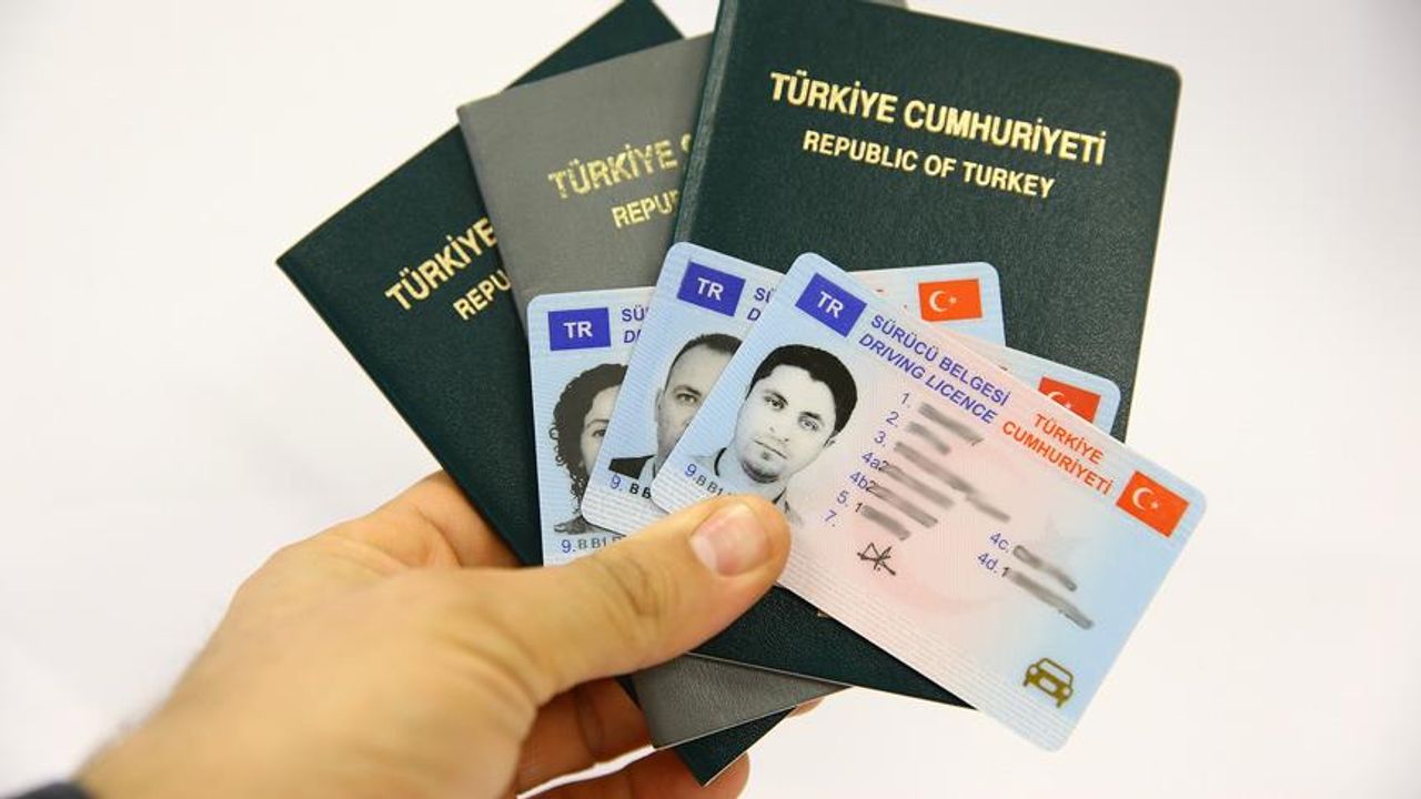 Pasaport ve ehliyet fiyatları güncellendi