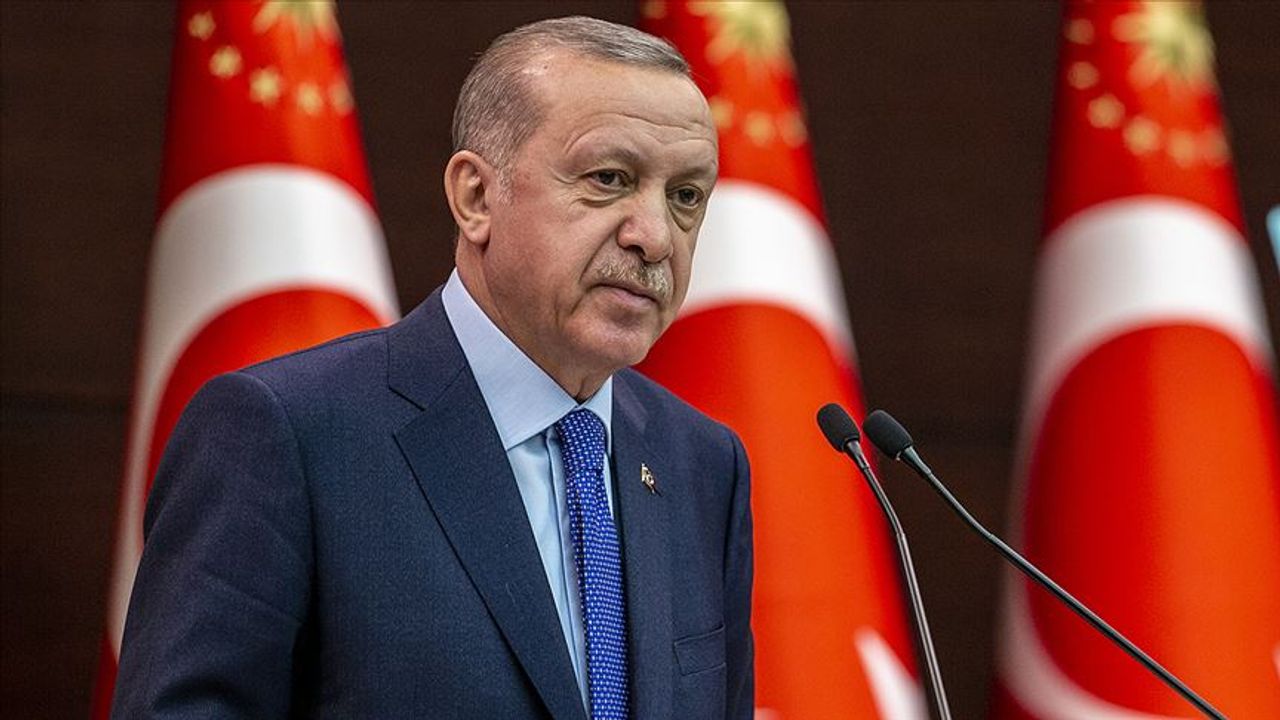 Cumhurbaşkanı Erdoğan: Dünyada savaş gemisini milli imkanlarla tasarlayan, inşa eden ve idamesini gerçekleştirebilen 10 ülke arasında yer alıyoruz