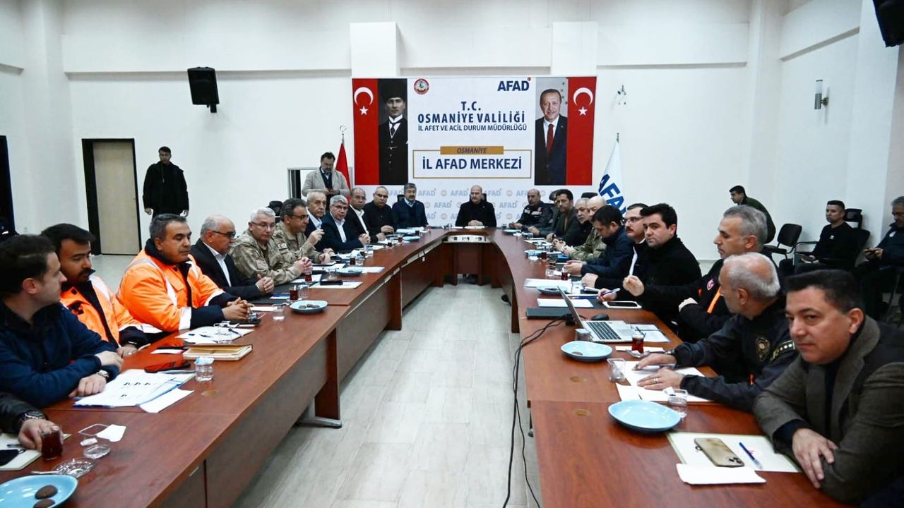 İçişleri Bakanı Soylu, Osmaniye’de çalışmalar hakkında bilgi aldı