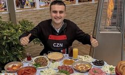 CZN Burak babası tarafından dolandırıldı!