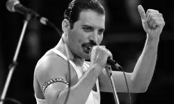 Freddie Mercury’nin koleksiyonu açık arttırmayla satılacak