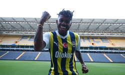 Fenerbahçe: "Ailemize hoş geldin Fred" diye duyurdu!