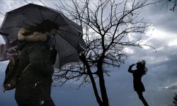 İstanbullular dikkat: Prof. Orhan Şen sağanak yağış için saat verdi