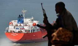 Korsan saldırısı: İsrail bağlantılı gemi kaçırıldı