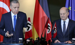 "Holokost" sıkıntısı! Scholz'dan gece yarısı Türkçe açıklama