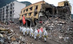 Çin'de şiddetli deprem: 111 kişi hayatını kaybetti