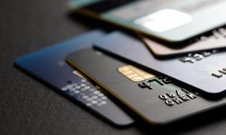Kredi ve kart borçları rekora koşuyor