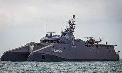 İran'a ait savaş gemisi Kızıldeniz'e girdi