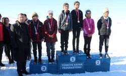 Yüksekova'da kayak sezonu açıldı