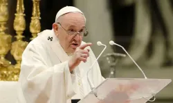 Papa Franciscus "Pornodan uzak durun"