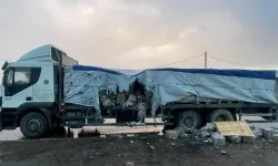 İsrail BM gıda konvoyunu vurdu