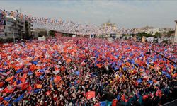 Cumhurbaşkanı Erdoğan: 3 belediye için bölücülere teslim oldular