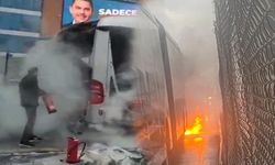 İstanbul Bahçelievler'de metrobüs alev aldı