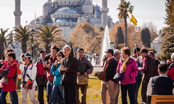 İstanbul'da tarihi rekor: Nüfusu kadar turist!