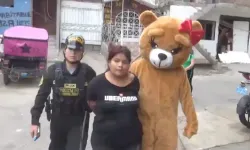 Polis Sevgililer Günü’nünde, ayı kostümü ile uyuşturucu operasyonu yaptı