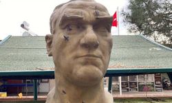 Atatürk büstüne baltayla saldıran zanlı serbest kaldı