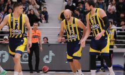 Fenerbahçe Beko, Denizli'de ter attı