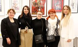 Paris'te 4 Türk Kadın ressamın sergisi açıldı