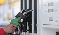 Benzinin litresi 46'yı gördü! (22 Temmuz 2024 Pazartesi Güncel benzin, motorin ve LPG fiyatları)