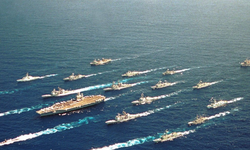 ABD İsrail’e destek amacıyla savaş gemileri ve uçakları gönderiyor