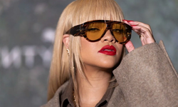 Rihanna profil resmini 10 yıl son bakın ne yaptı!