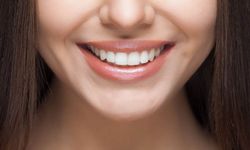 Periodontoloji uzmanı Güler'den diş sağlığı önerileri