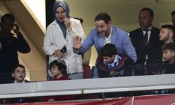 Berat Albayrak uzun süre sonra ilk kez maçta görüntülendi