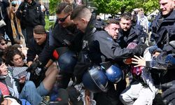 Almanya Polisi’nden Filistin destekçilerine sert müdahale