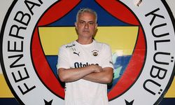 Fenerbahçe'de Jose Mourinho mesaiye başladı, yardımcıları açıklandı