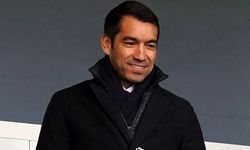 Giovanni van Bronckhorst stoper istedi