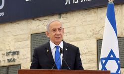 Netanyahu gözünü Suriye'ye dikti