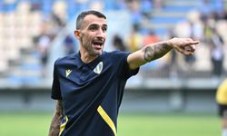 Mehmet Topal istifa etti!