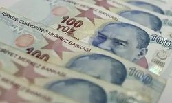 Yeni banknotlar tedavüle sürüldü! O imzalar değişti